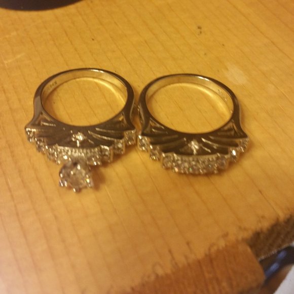 WHITE TOPAZ 2 PIECE RING SET SIZE 7 3/4 - Picture 11 of 15